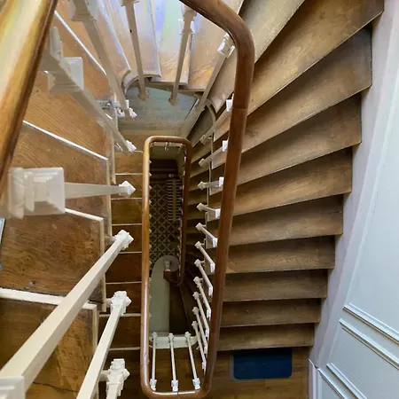 Duplex Dans Un Chateau Apartment