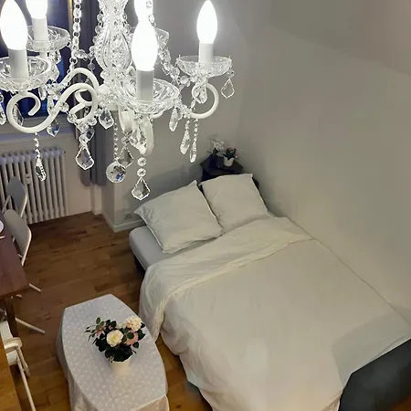 Duplex Dans Un Chateau Apartment Villeneuve-le-Roi