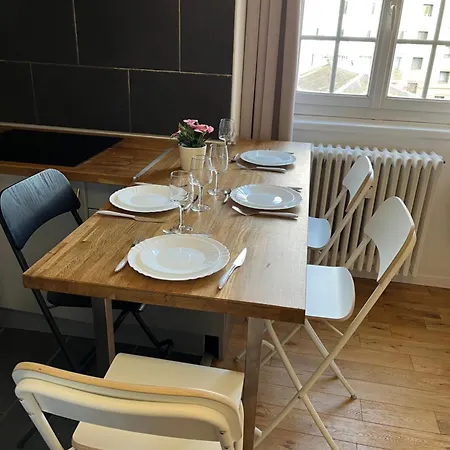 Duplex Dans Un Chateau Apartment Villeneuve-le-Roi